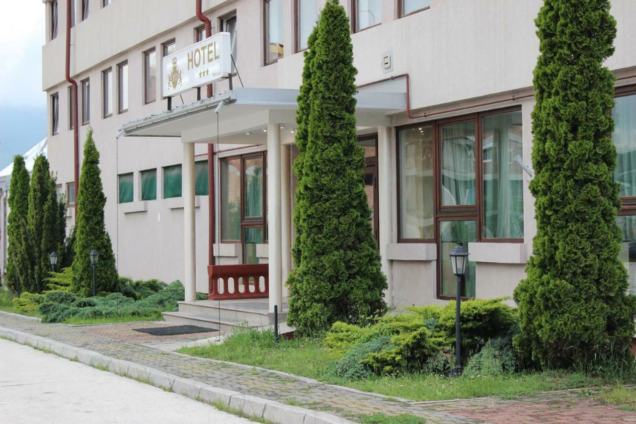 Hotel Beograd - Yu Lukavica Dış mekan fotoğraf
